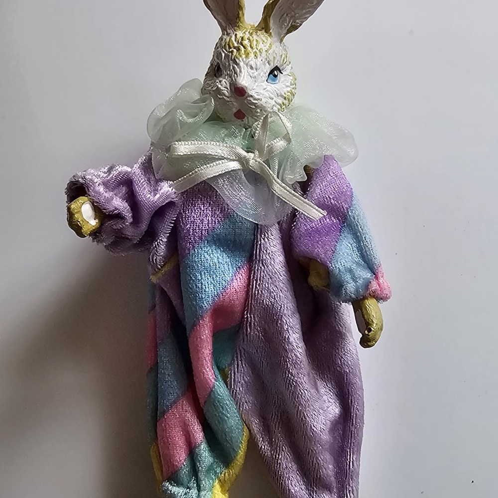 Stand up Easter bunny